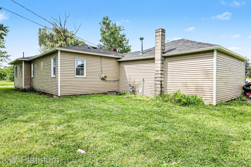 4560 Lapeer Road Kimball Township, MI 48074