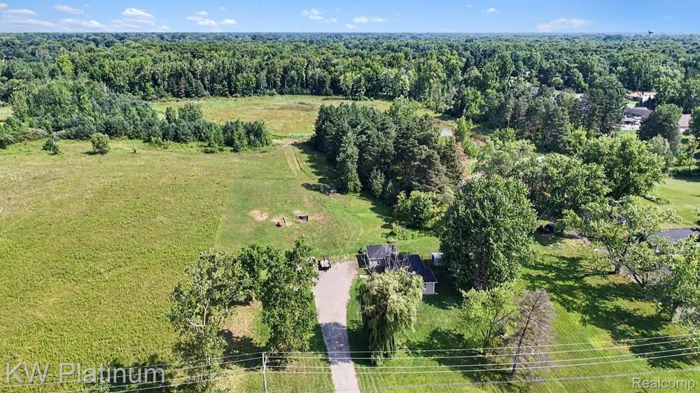 4560 Lapeer Road Kimball Township, MI 48074