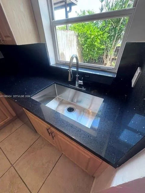 6713 SW 112th Ct Miami, FL 33173