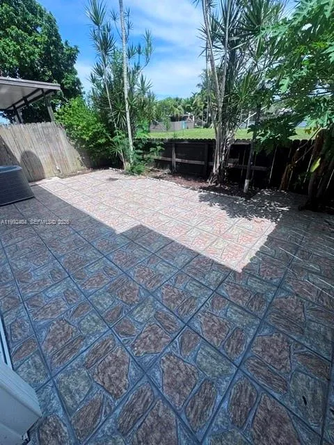 6713 SW 112th Ct Miami, FL 33173