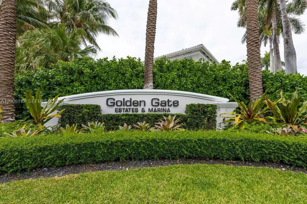 3949 194th Ln Sunny Isles Beach, FL 33160