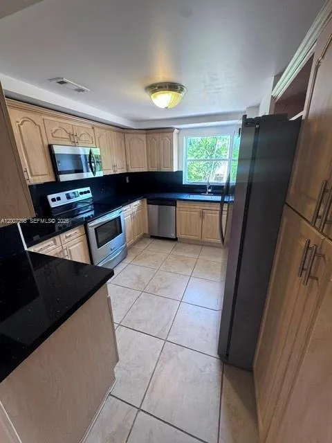 6713 SW 112th Ct #0 Miami, FL 33173