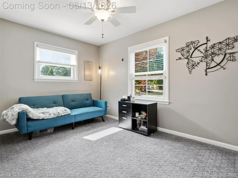 1327 Alicia Court Royal Oak City, MI 48073