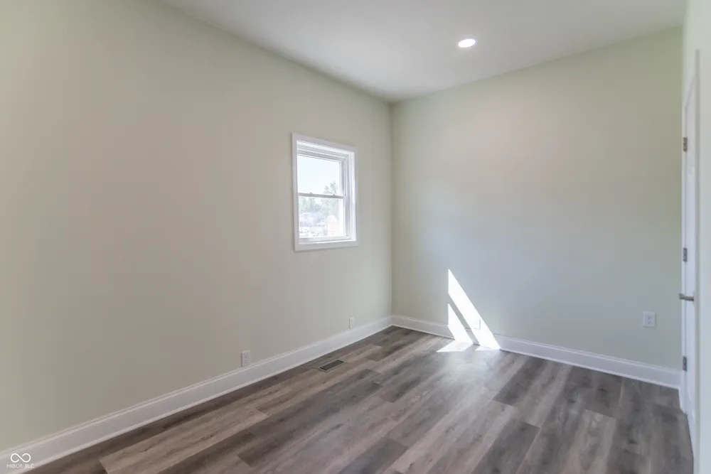 230 S Madison Street Mooresville, IN 46158