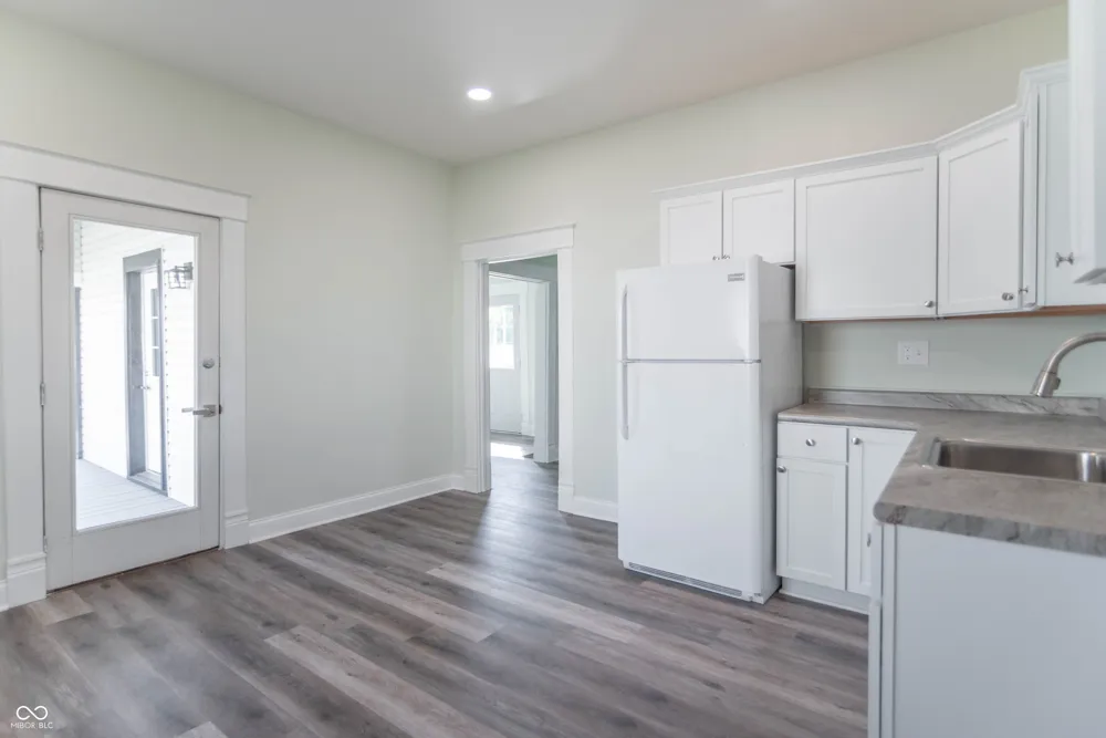 230 S Madison Street Mooresville, IN 46158