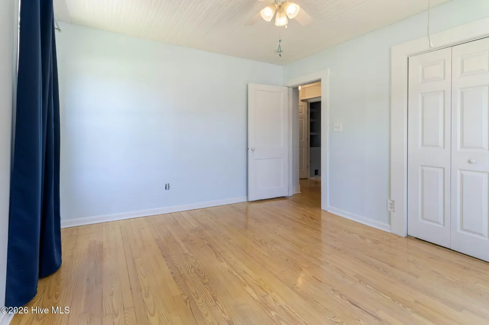 707 E Broad Street Elizabethtown, NC 28337
