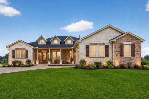 803 Lily Lane