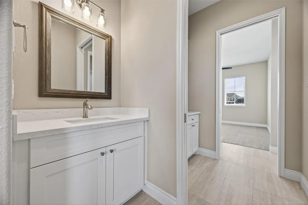 803 Lily Lane Rosharon, TX 77583