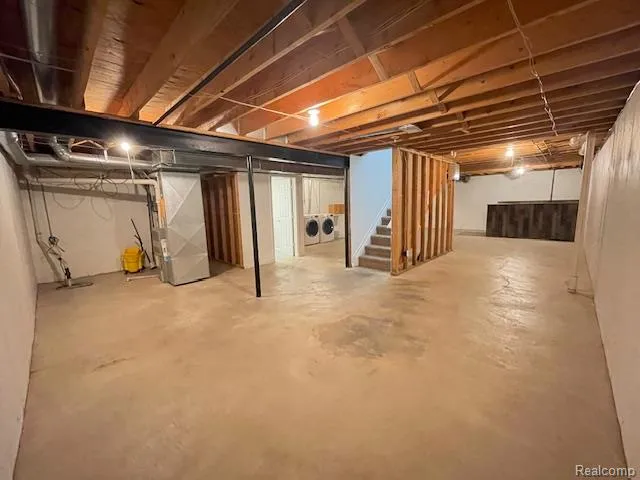 30885 LEE FRANK LANE Madison Heights City, MI 48071