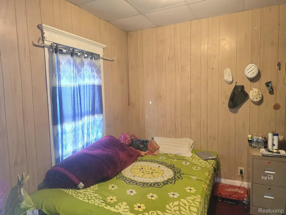2960 Jacob Street Hamtramck City, MI 48212