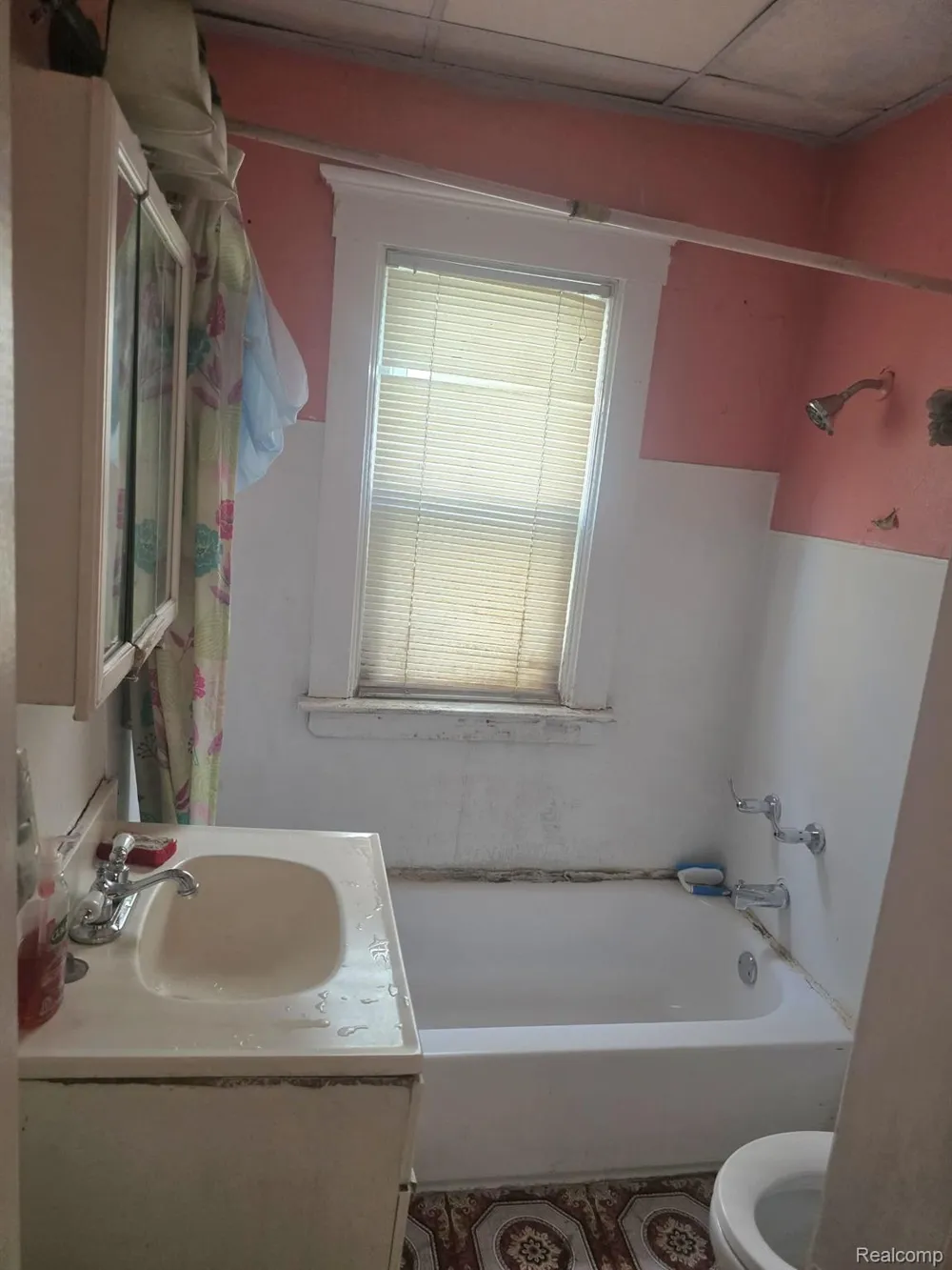 2960 Jacob Street Hamtramck City, MI 48212