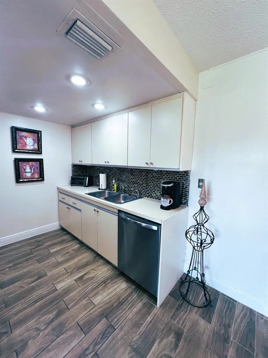 3402 Bimini Lane #G4 Coconut Creek, FL 33066