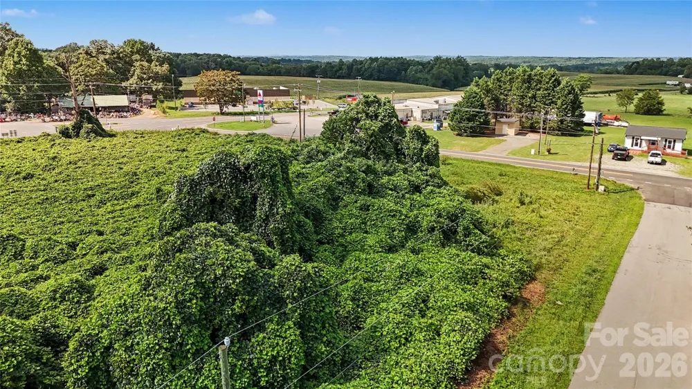 000 Oakland Avenue Mocksville, NC 27028