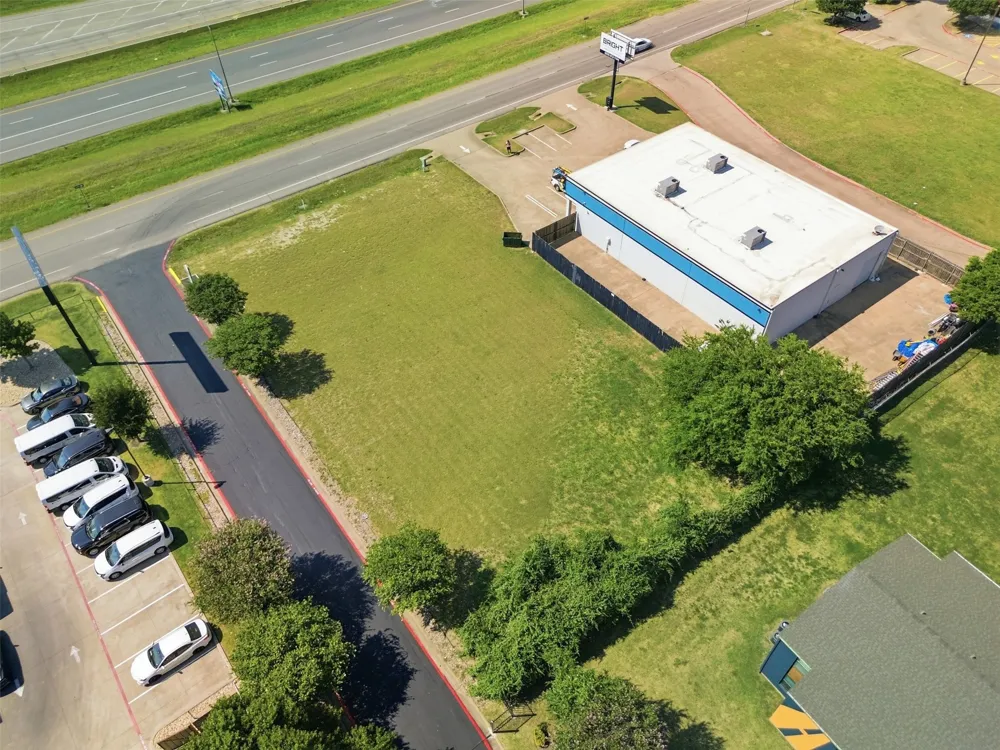 150 S J Elmer Weaver Freeway Cedar Hill, TX 75104