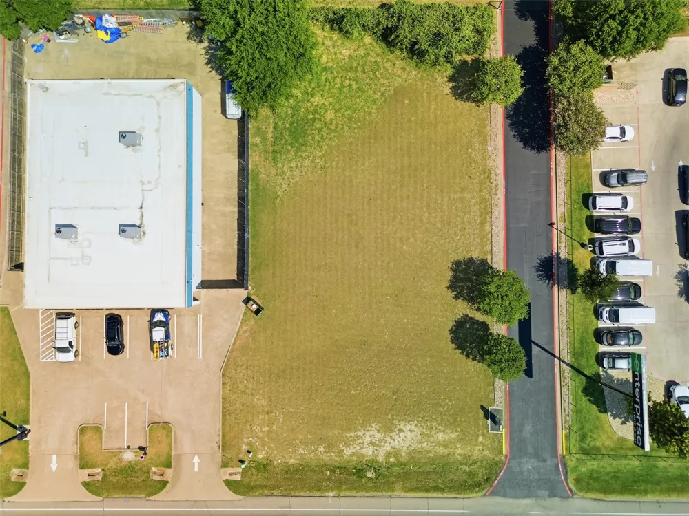 150 S J Elmer Weaver Freeway Cedar Hill, TX 75104