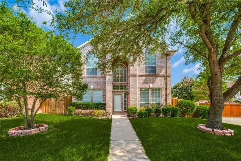 3021 Sawtooth Drive