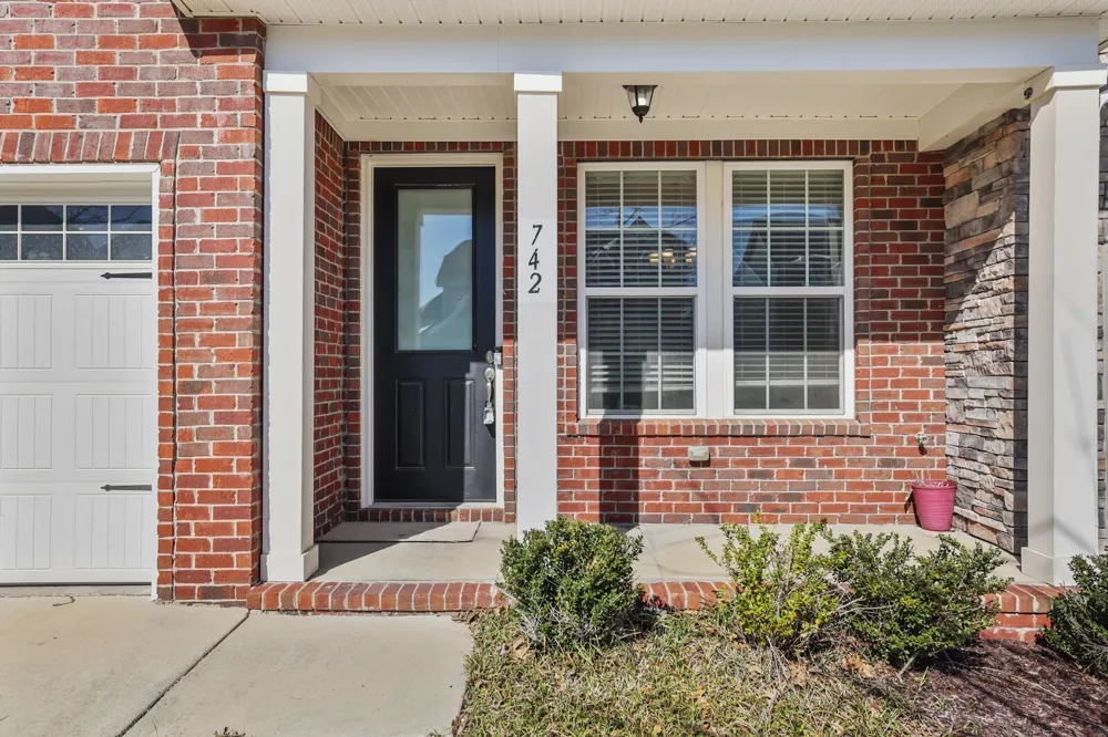 742 Tennypark Ln Mount Juliet, TN 37122