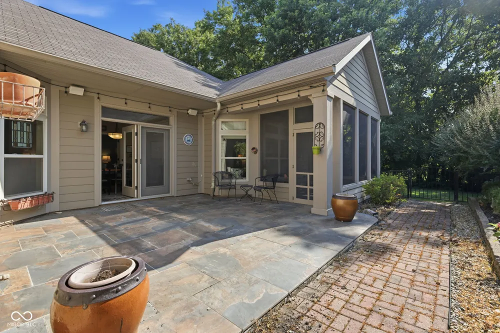 9805 Rue Renee McCordsville, IN 46055