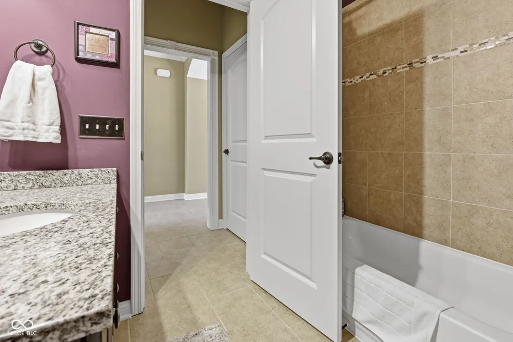 9805 Rue Renee McCordsville, IN 46055