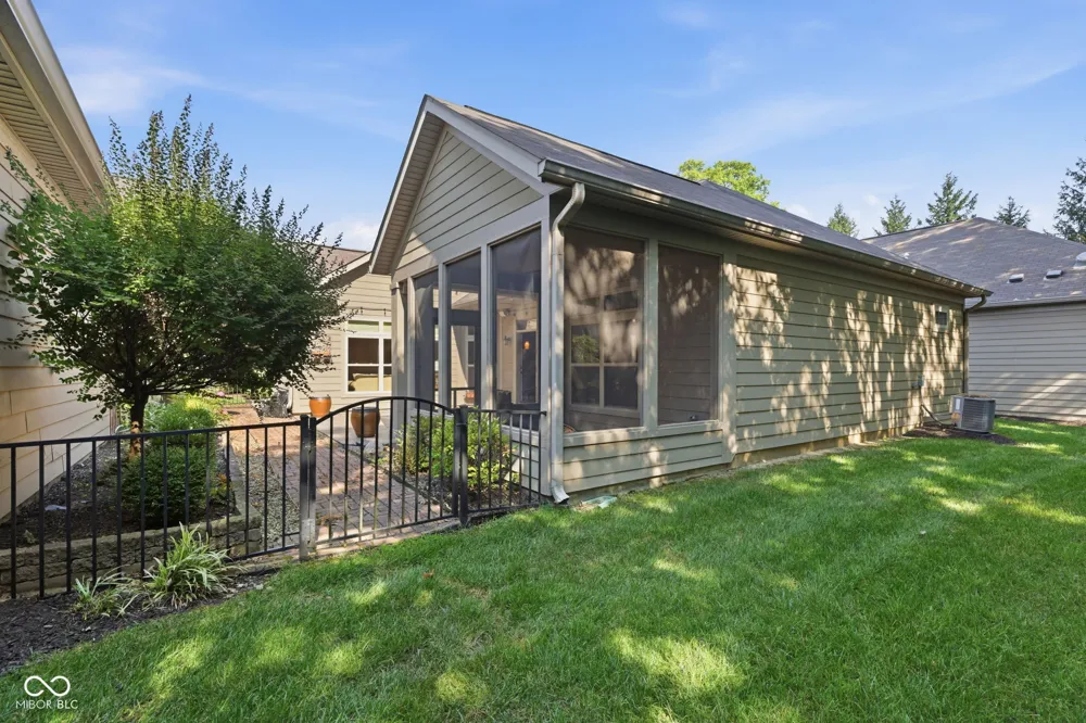 9805 Rue Renee McCordsville, IN 46055