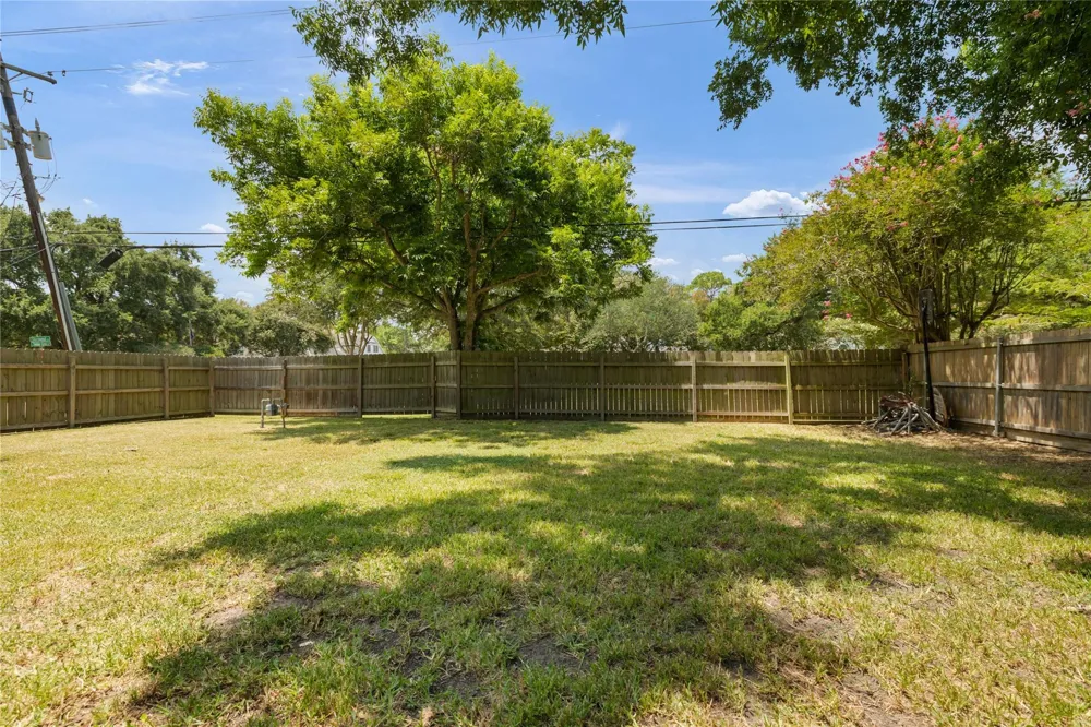 1103 Pecan Circle Seabrook, TX 77586