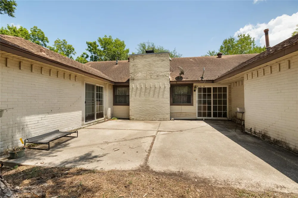 1103 Pecan Circle Seabrook, TX 77586