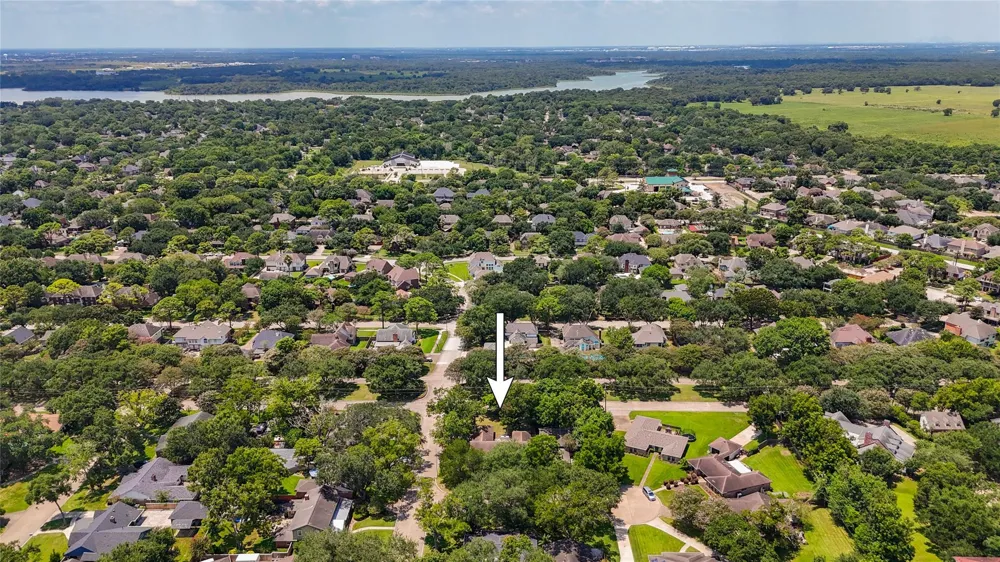 1103 Pecan Circle Seabrook, TX 77586