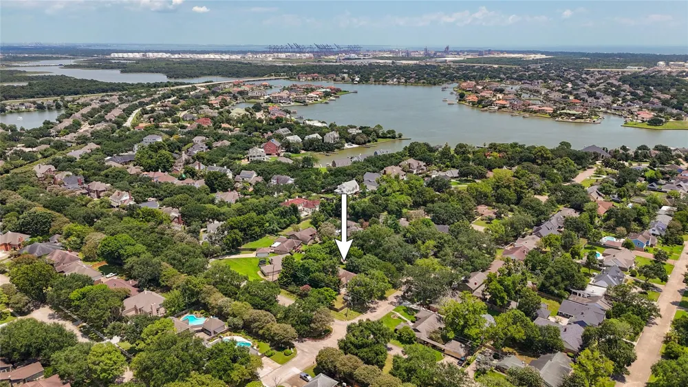 1103 Pecan Circle Seabrook, TX 77586