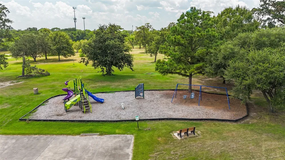 1103 Pecan Circle Seabrook, TX 77586