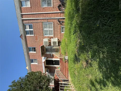 15043 77th Road