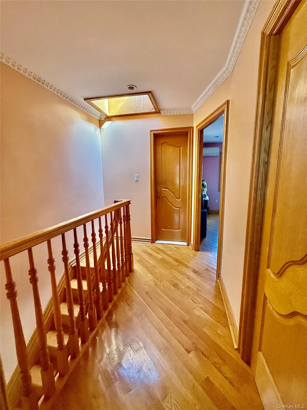 15043 77th Road Flushing, NY 11367