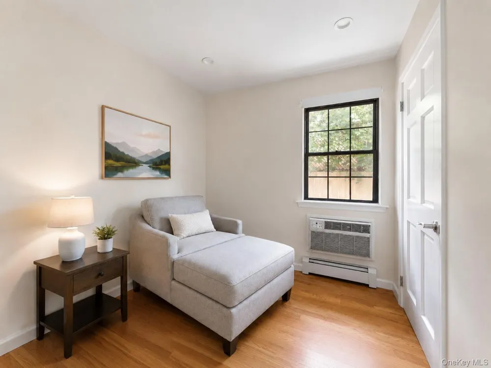 6138 233rd Street #24 Oakland Gardens, NY 11364