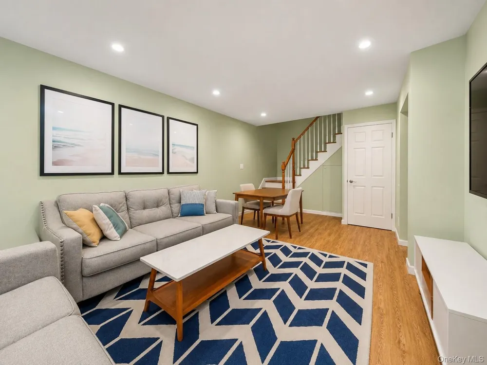 6138 233rd Street #24 Oakland Gardens, NY 11364