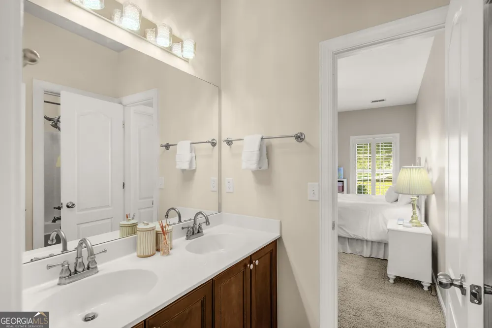 5 Renwick DR Senoia, GA 30276