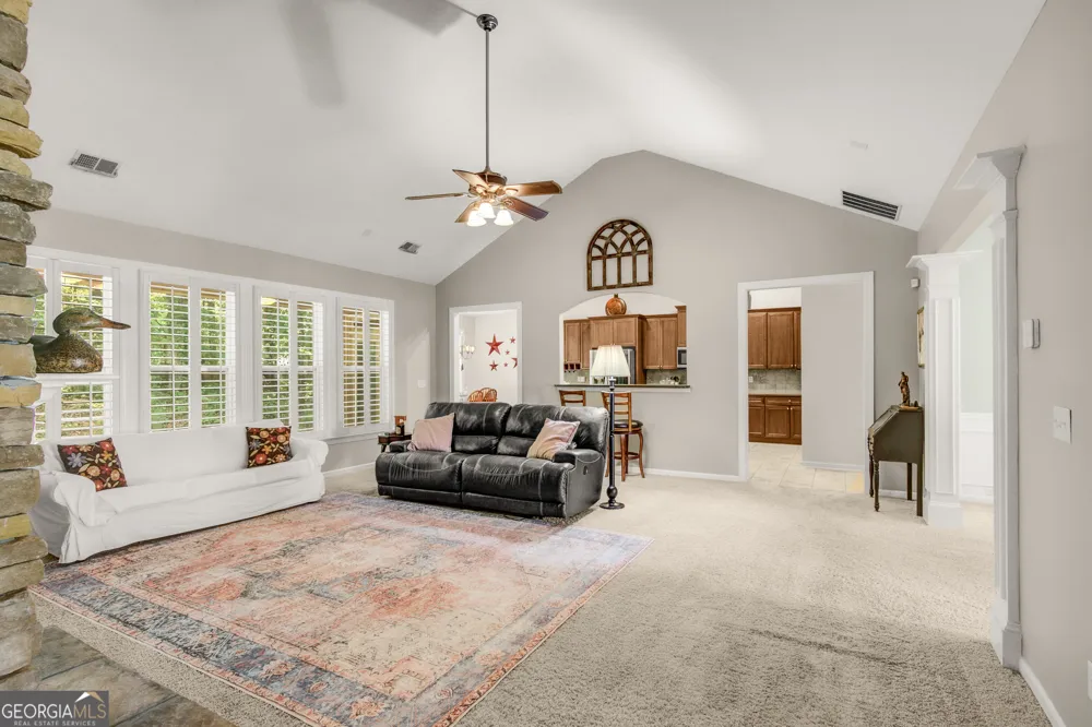 5 Renwick DR Senoia, GA 30276