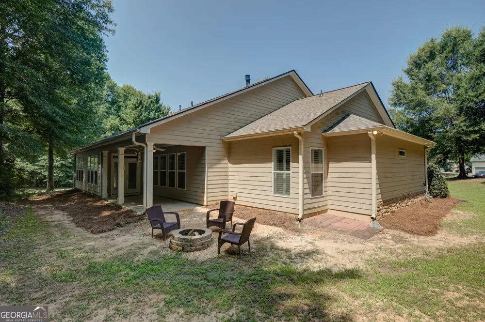 5 Renwick DR Senoia, GA 30276