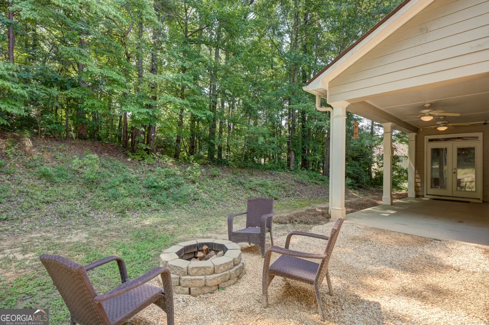 5 Renwick DR Senoia, GA 30276