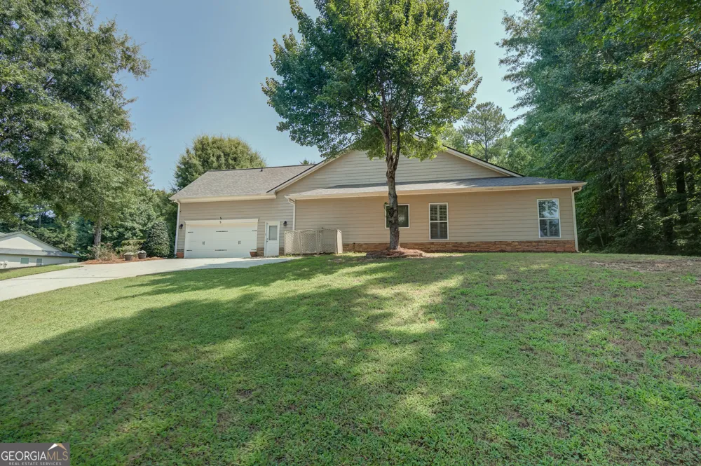 5 Renwick DR Senoia, GA 30276