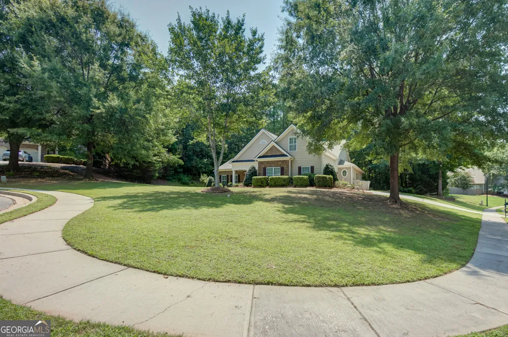 5 Renwick DR Senoia, GA 30276