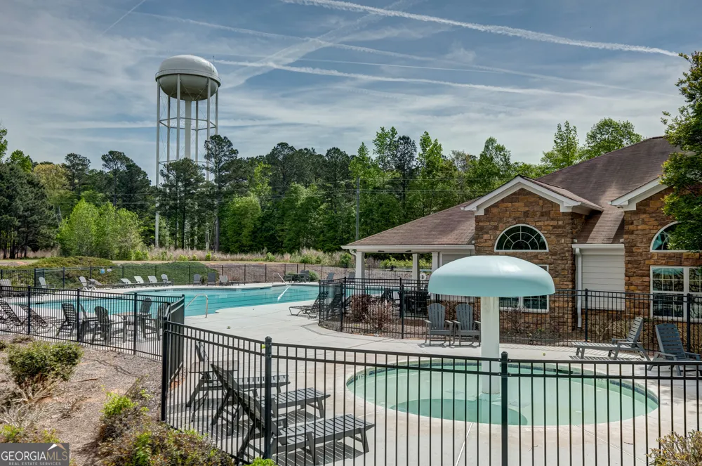 5 Renwick DR Senoia, GA 30276