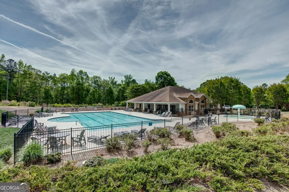 5 Renwick DR Senoia, GA 30276