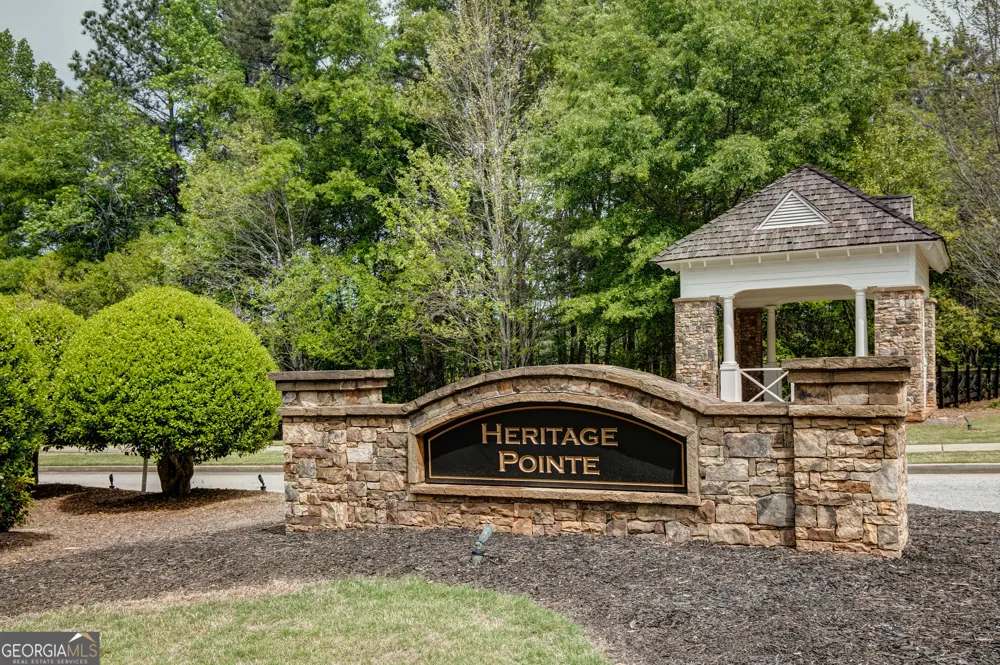 5 Renwick DR Senoia, GA 30276