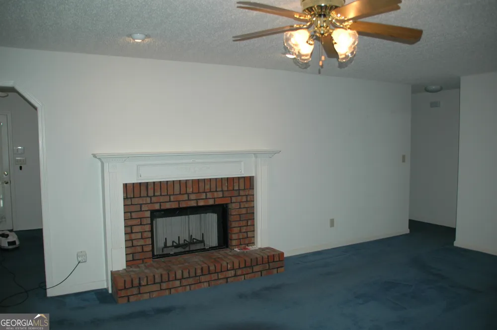 400 Lambeth DR Hiram, GA 30141
