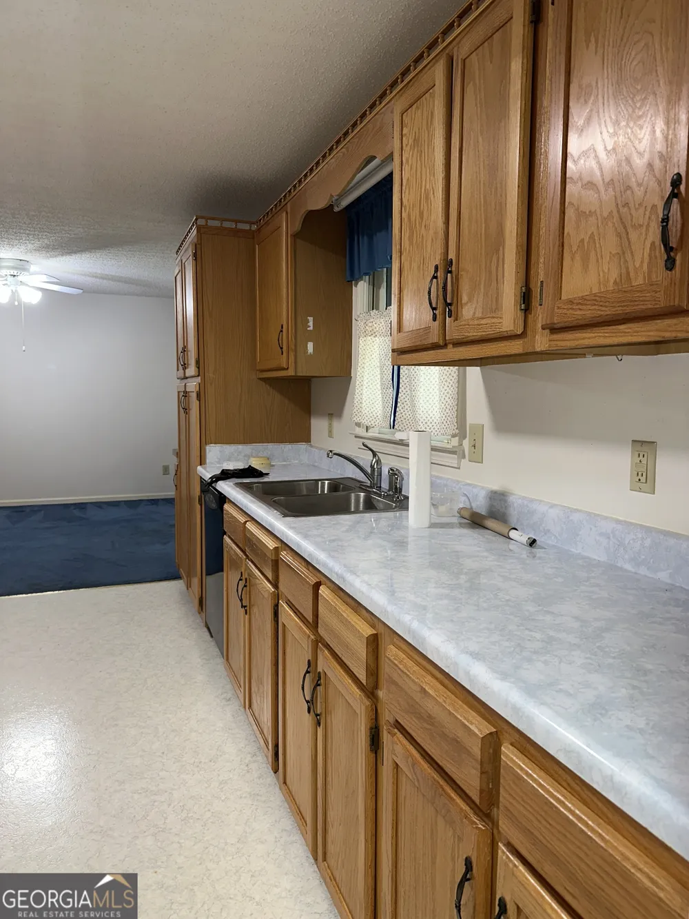 400 Lambeth DR Hiram, GA 30141