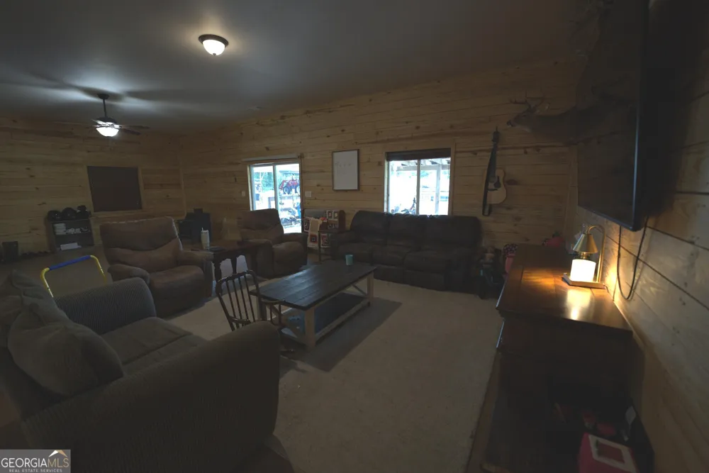 2170 Fork Creek RD Bowman, GA 30624