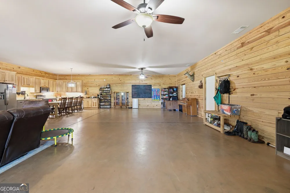 2170 Fork Creek RD Bowman, GA 30624