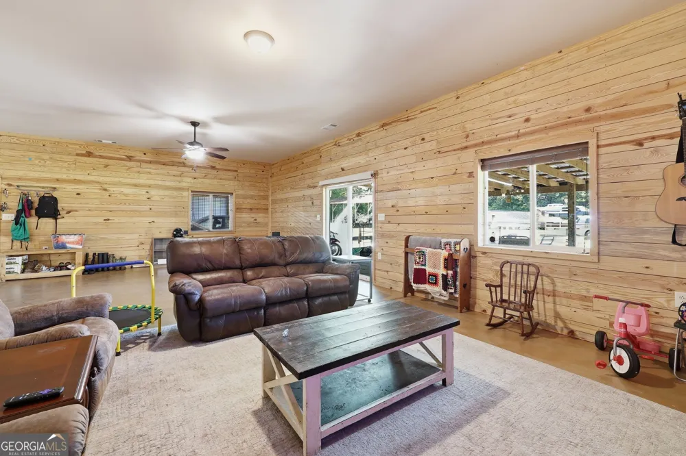 2170 Fork Creek RD Bowman, GA 30624