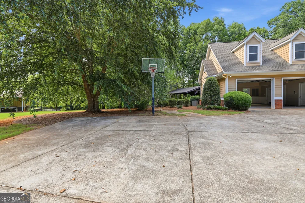 357 Birchwood DR Clarkesville, GA 30523