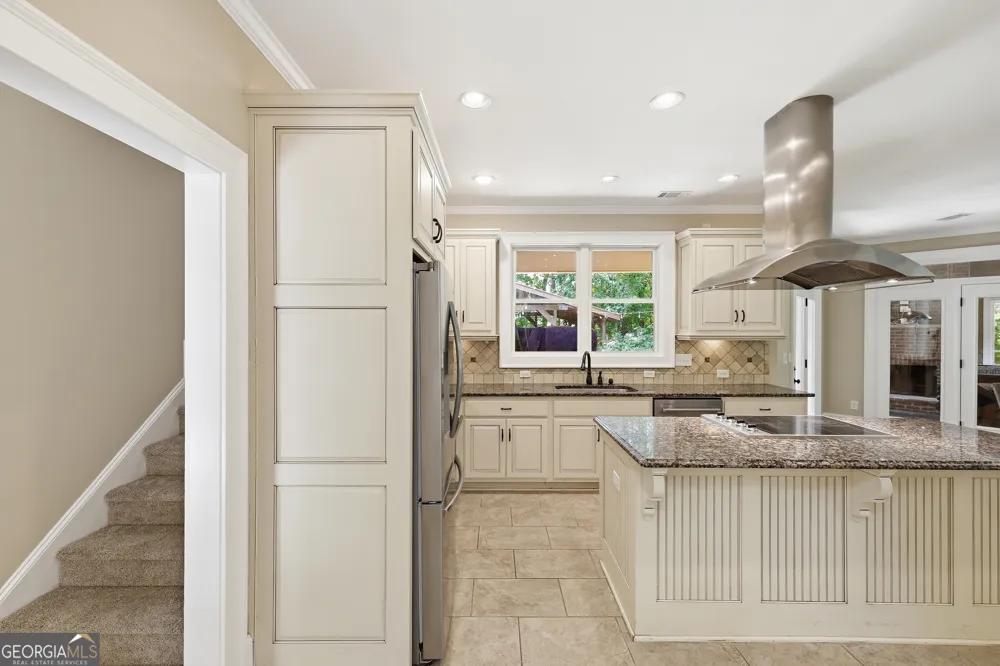 357 Birchwood DR Clarkesville, GA 30523