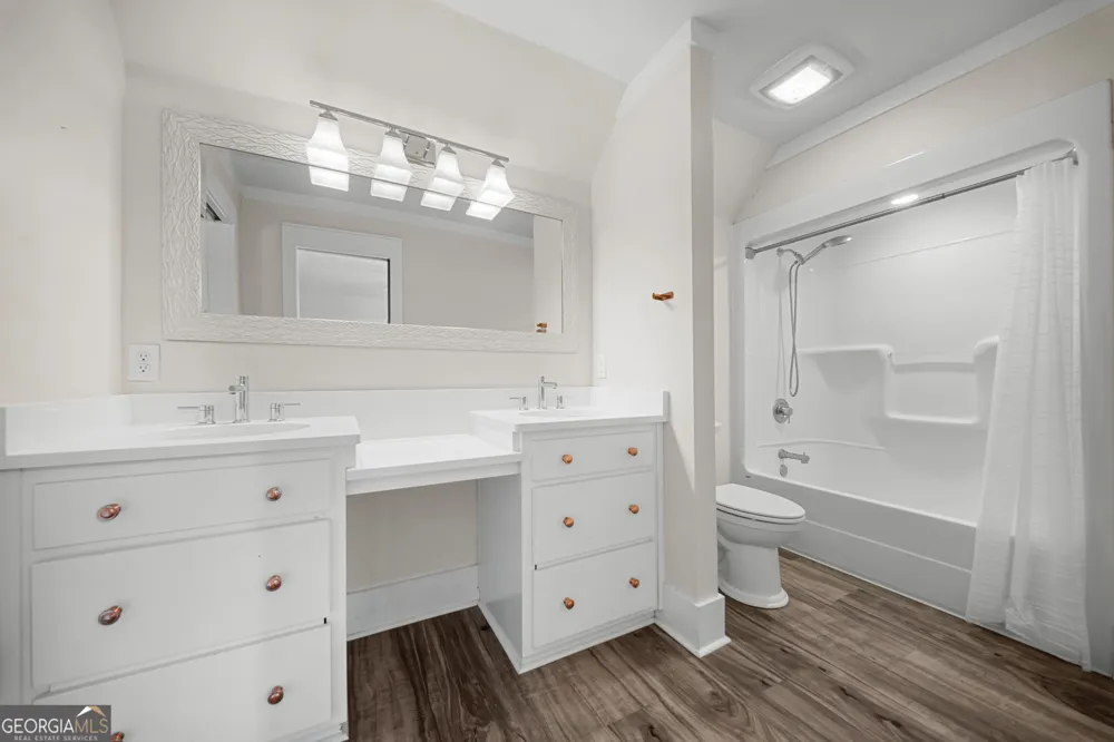3800 Adabelle RD Register, GA 30452